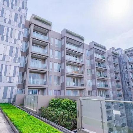 B Landmark Residence Bandung Bagian luar foto